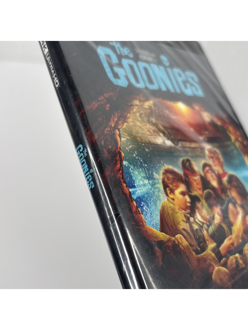 The Goonies 4K Ultra HD Blu-Ray UHD Steven Spielberg Brand New Sealed - Picture 4 of 5